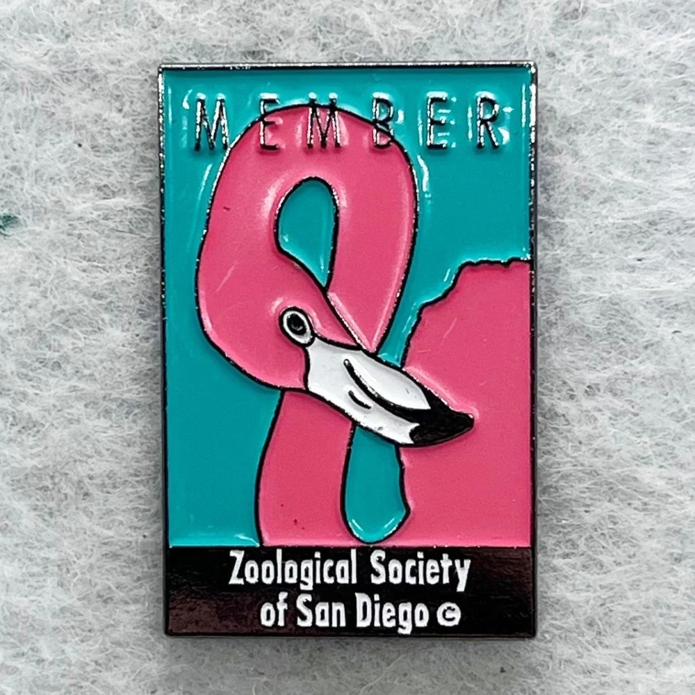 🔮 5/$25 Vintage Zoological‎ Society of San Diego Member Flamingo Pin